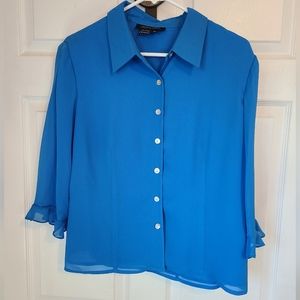 Cynthia Howie: Maggy Boutique Woman's Blouse,  Size: 12 Color: Blue